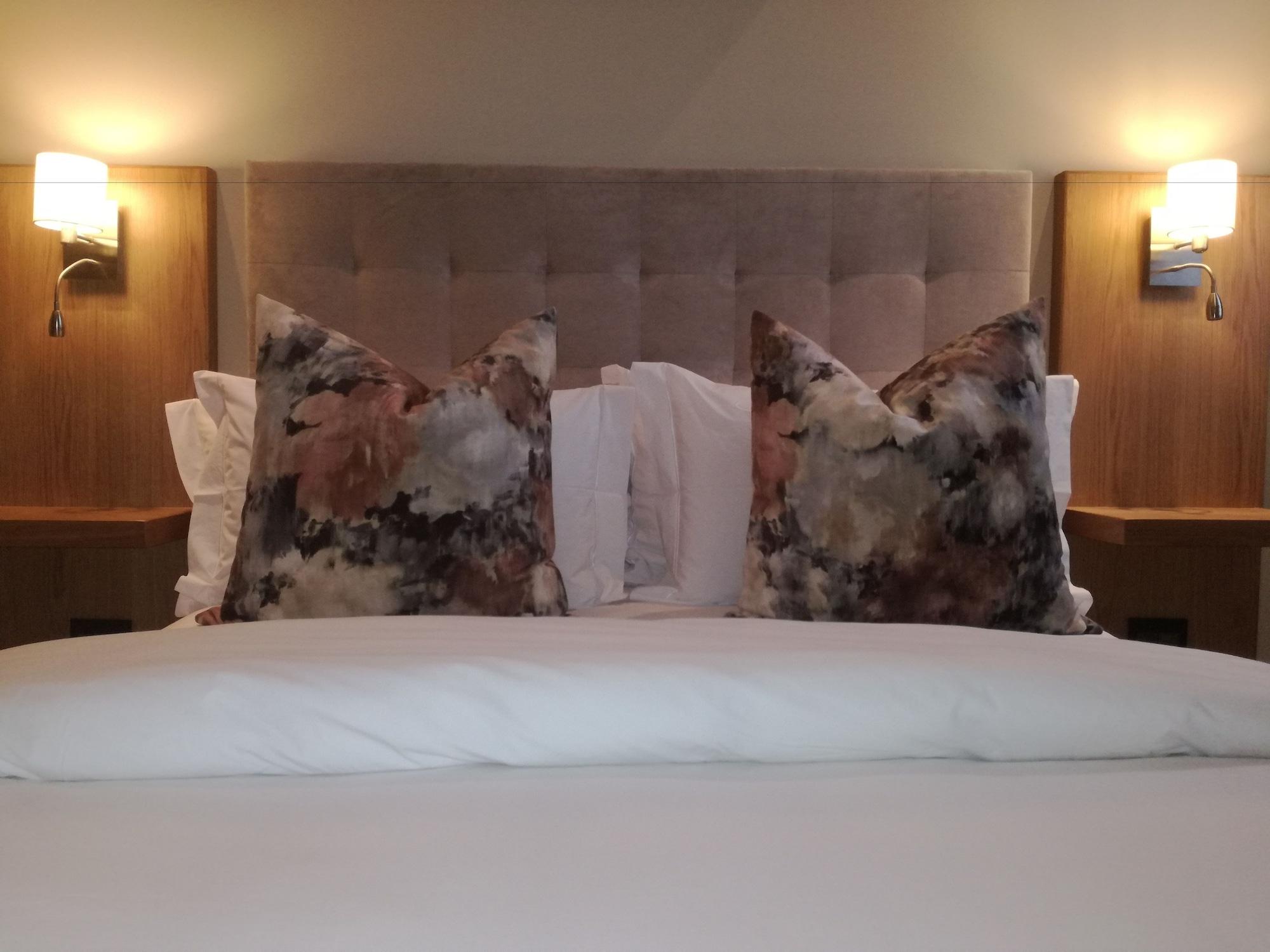 Budget Double Room,463340820:JPEG